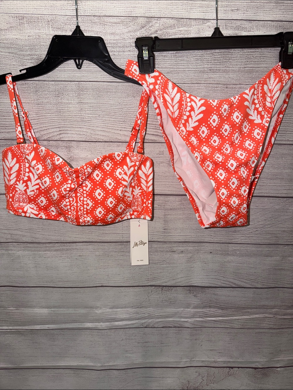Lilly Pulitzer Coral 🪸 Orange and White Printed Bikini Set🧡🧡🧡🧡👙